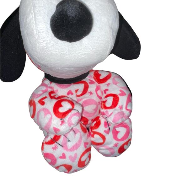 10" Hallmark Snoopy Plush Peanuts Hearts Stuffed Animal Nursery Decor Red Shower - Picture 10 of 13